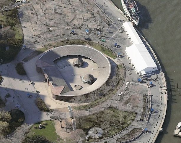 battery park: battery park -castle clinton 2